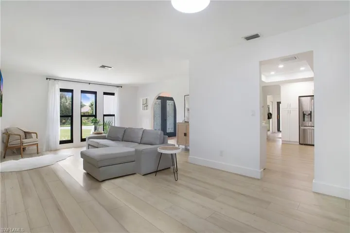 161  Forestwood  DR, Naples, FL 34110