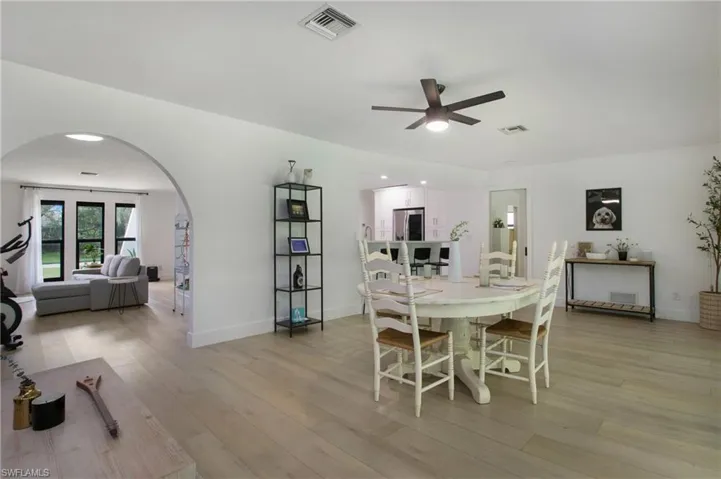 161  Forestwood  DR, Naples, FL 34110