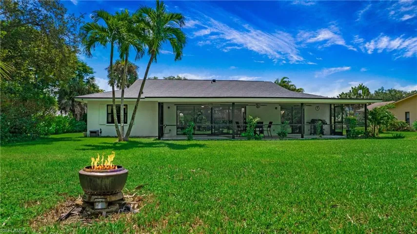 161  Forestwood  DR, Naples, FL 34110