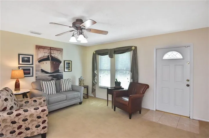 1319 SE 33rd  TER, Cape Coral, FL 33904