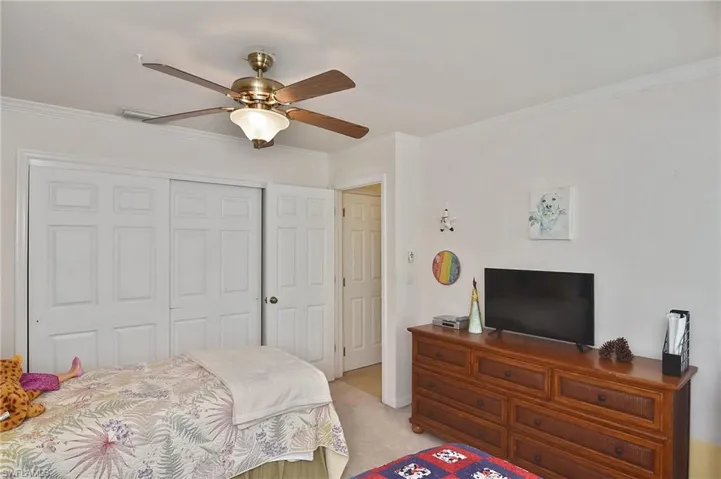 1319 SE 33rd  TER, Cape Coral, FL 33904