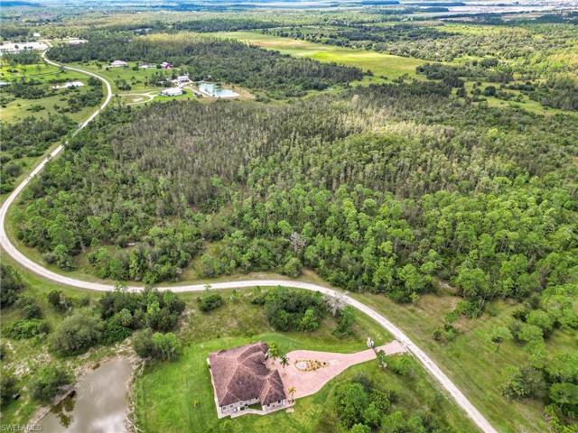 19100  Corkscrew Estates  CT, ESTERO, FL 33928