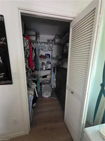 10931 Helm Ct, Naples, Florida 34109