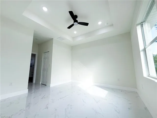 1045  Halby S AVE, Lehigh Acres, FL 33974