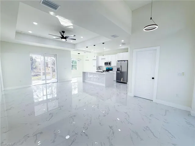 1045  Halby S AVE, Lehigh Acres, FL 33974