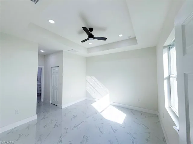 1045  Halby S AVE, Lehigh Acres, FL 33974