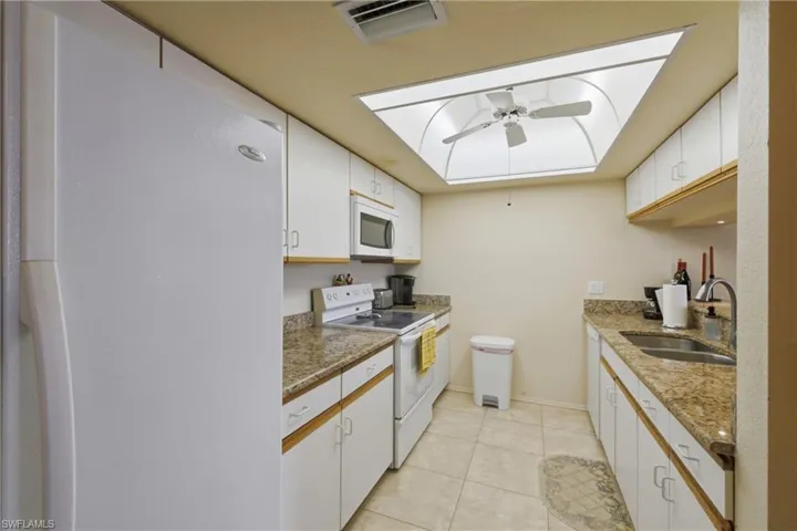 Kitchen area