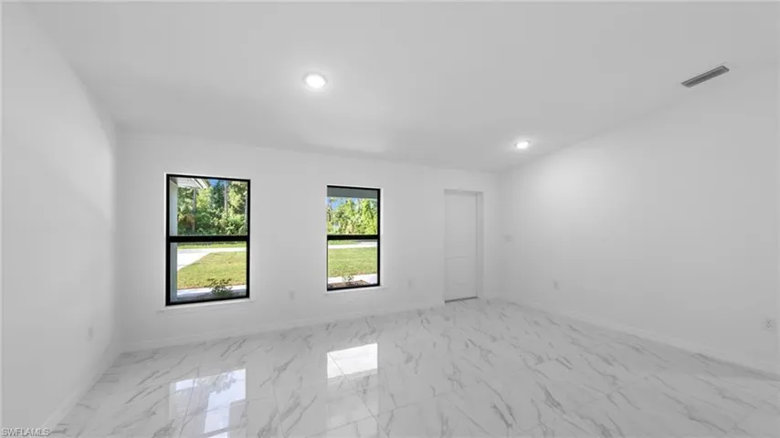 1051 Sentinela Blvd, Lehigh Acres, Florida 33974