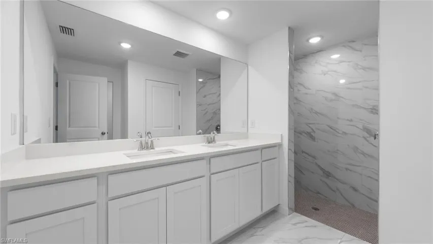 1051 Sentinela Blvd, Lehigh Acres, Florida 33974