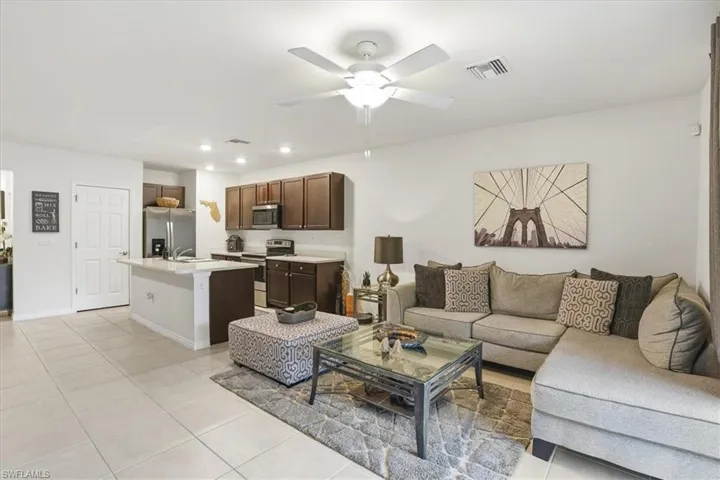 15229 Wildflower Cir, Naples, Florida 34119