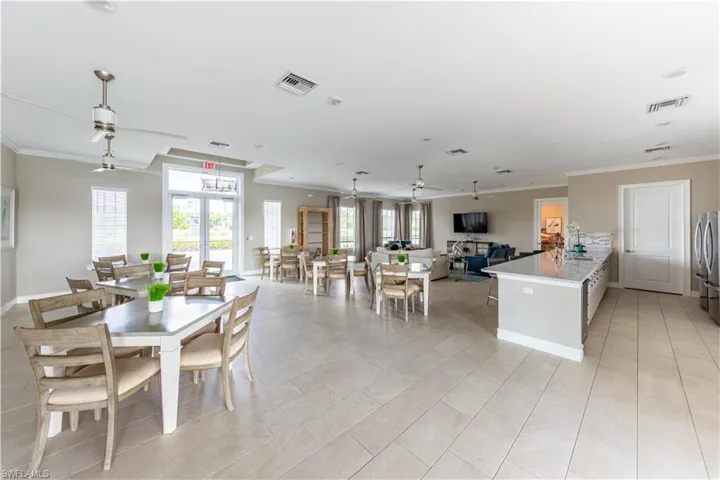 15229 Wildflower Cir, Naples, Florida 34119
