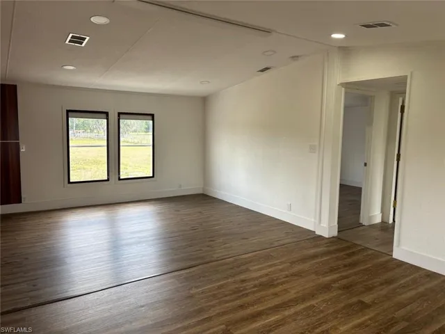 555 Palomino St, Montura Ranches, Florida 33440