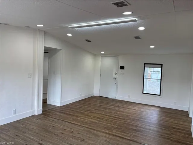 555 Palomino St, Montura Ranches, Florida 33440