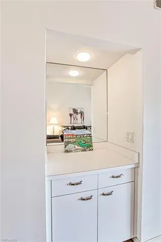 Great-Room-Side-Bar