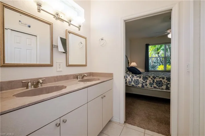 2040 Embarcadero Way, North Fort Myers, Florida 33917