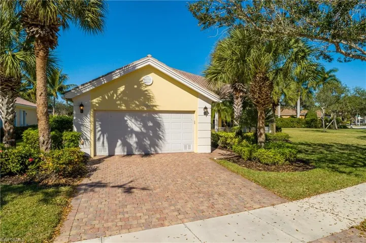28308 Moray Dr, Bonita Springs, Florida 34135