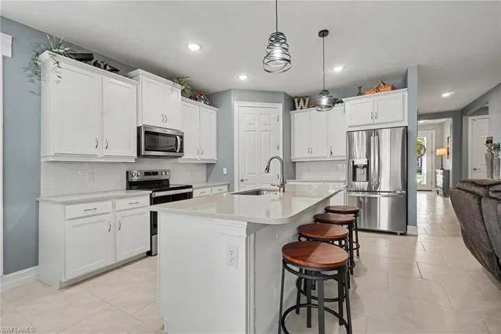 3156 Apple Blossom Dr, Alva, Florida 33920