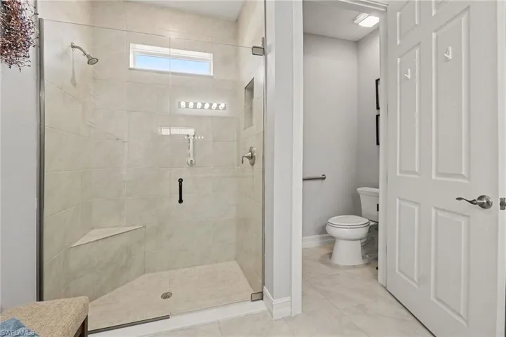 3156 Apple Blossom Dr, Alva, Florida 33920