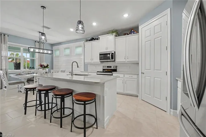 3156 Apple Blossom Dr, Alva, Florida 33920