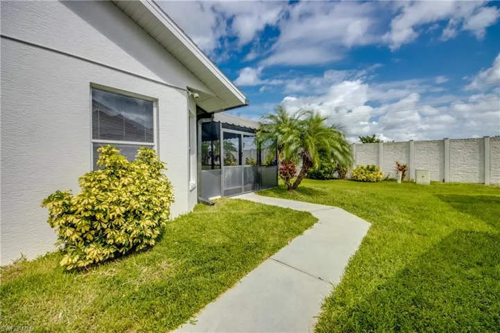 Side yard
