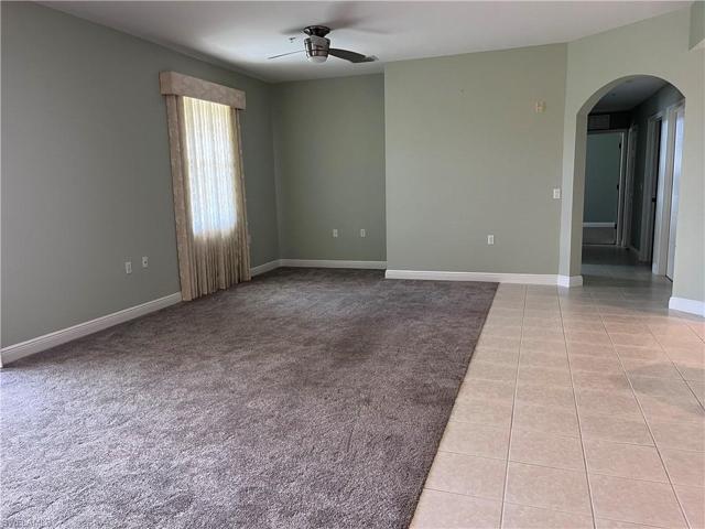 Extended Family room(could be divided into office/3rd BR
