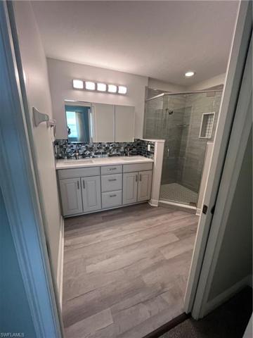 Main bath full view