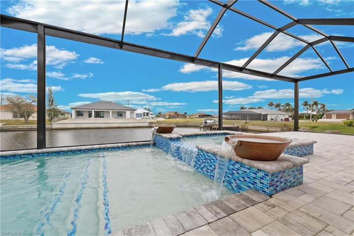 Spa and pool with wide canal 125+ feet