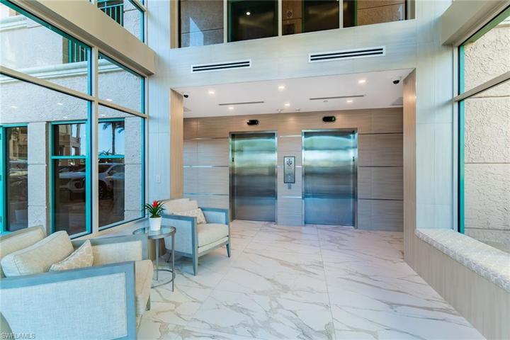980 Cape Marco DR # 808, MARCO ISLAND FL 34145