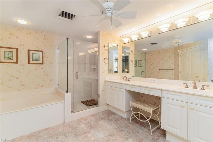 980 Cape Marco DR # 808, MARCO ISLAND FL 34145