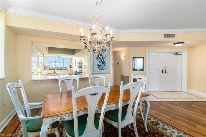 980 Cape Marco DR # 808, MARCO ISLAND FL 34145