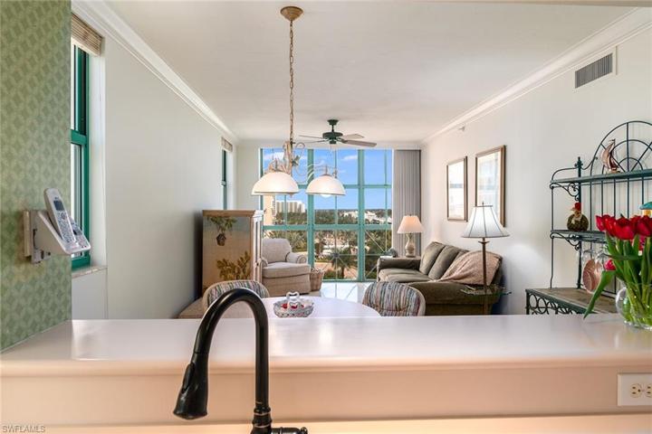 980 Cape Marco DR # 808, MARCO ISLAND FL 34145