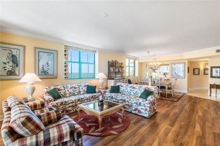 980 Cape Marco DR # 808, MARCO ISLAND FL 34145