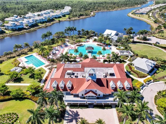 6589  Dominica  DR, Naples, FL 34113