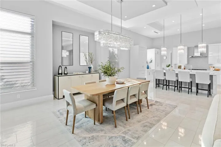 10570 Via Torino Way, Miromar Lakes, Florida 33913