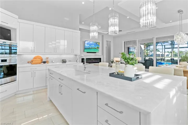10570 Via Torino Way, Miromar Lakes, Florida 33913