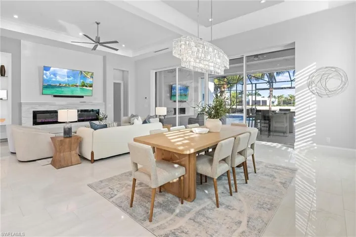 10570 Via Torino Way, Miromar Lakes, Florida 33913