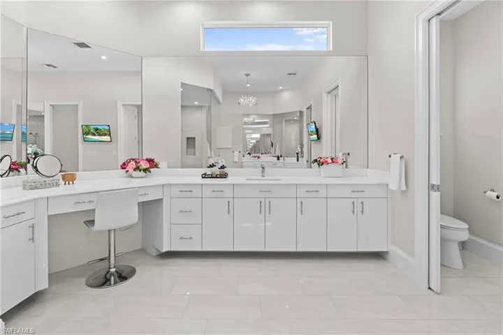 10570 Via Torino Way, Miromar Lakes, Florida 33913