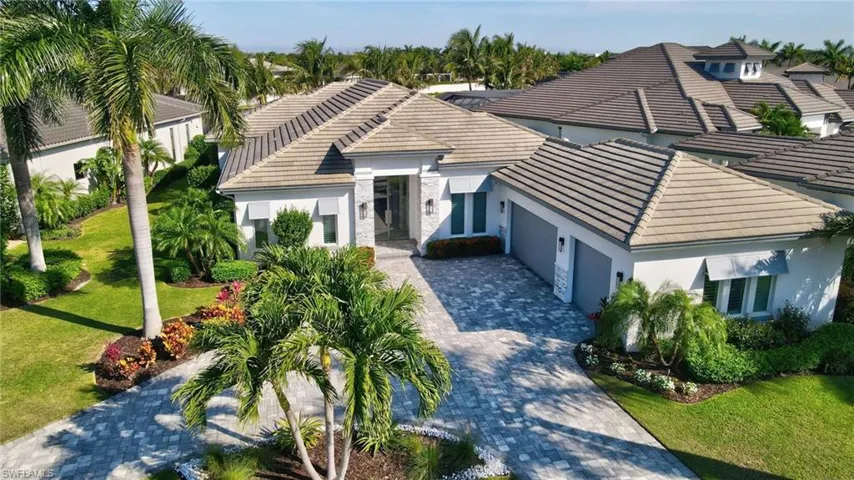 10570 Via Torino Way, Miromar Lakes, Florida 33913