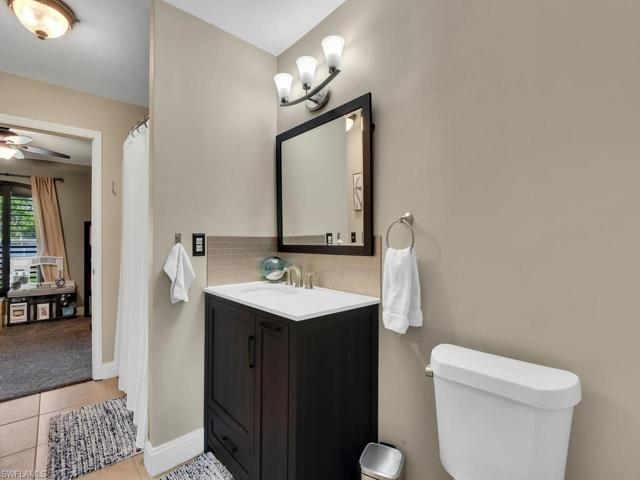 Guest Jack-n-Jill Bath
