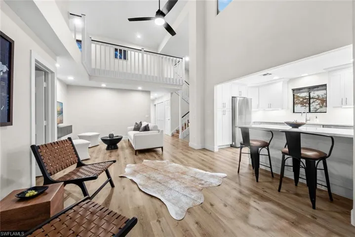 27111  Oakwood Lake  DR, Bonita Springs, FL 34134
