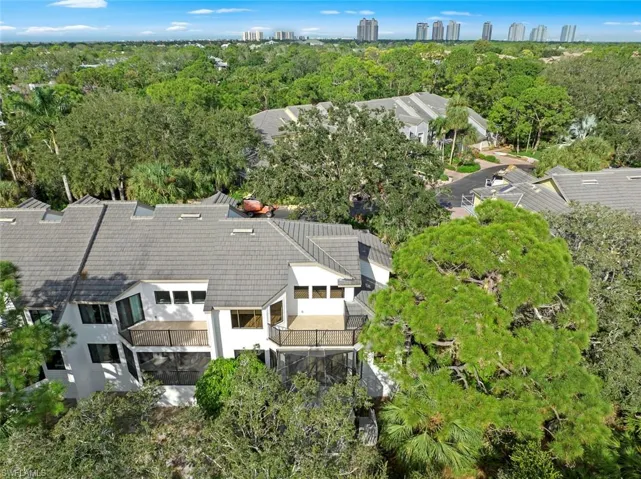 27111  Oakwood Lake  DR, Bonita Springs, FL 34134