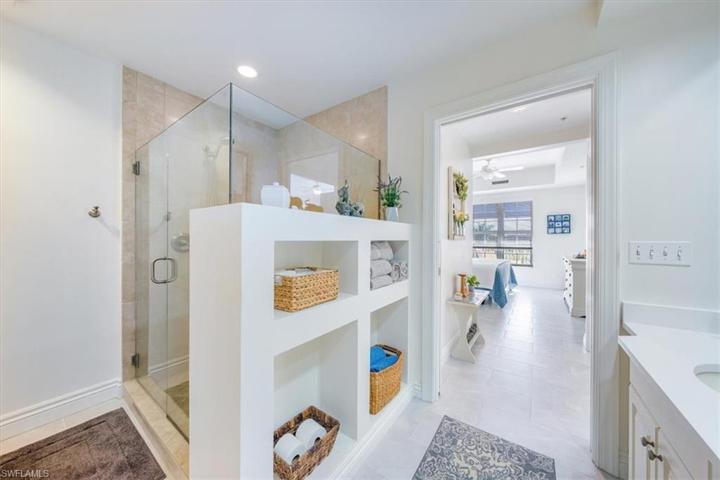 Owners Bath