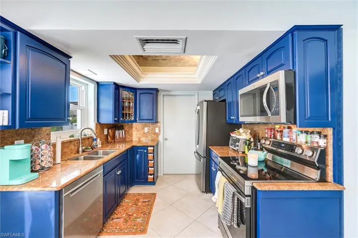 1170 Martinique Ct, Marco Island, Florida 34145