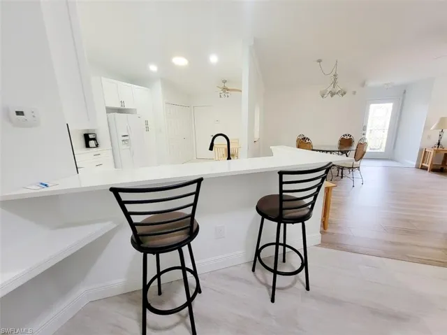 Breakfast Bar
