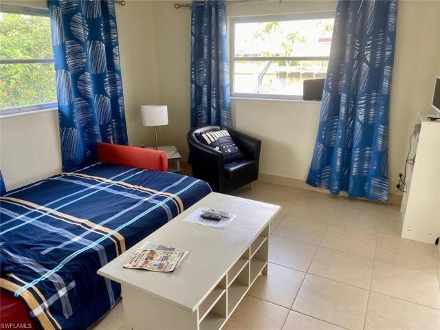 Guest bedroom 2