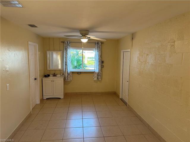 Guest bedroom 3