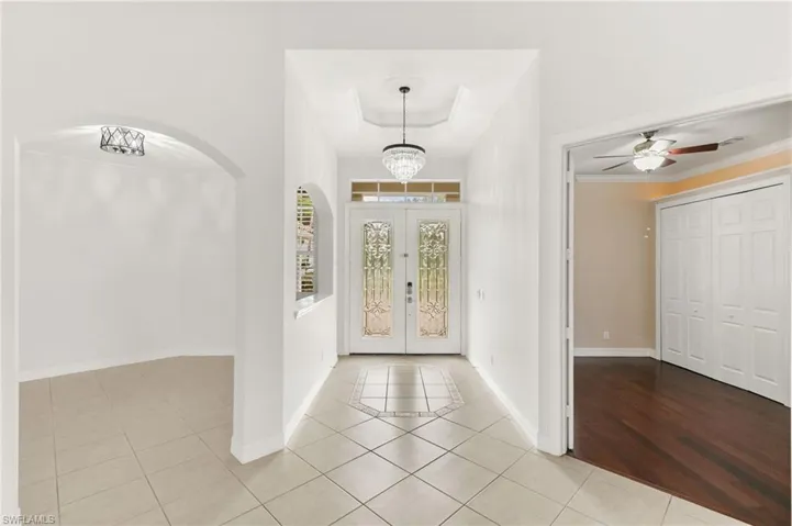 3917 Fabienne Ct, Naples, Florida 34109