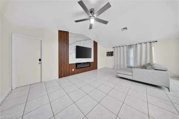 1405 Highland Ave, Lehigh Acres, Florida 33972