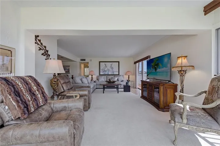 3000 Gulf Shore Blvd N 101, Naples, Florida 34103
