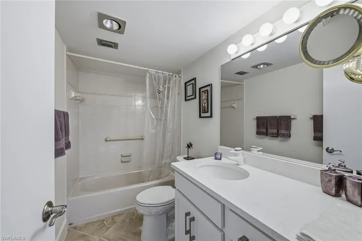 3000 Gulf Shore Blvd N 101, Naples, Florida 34103